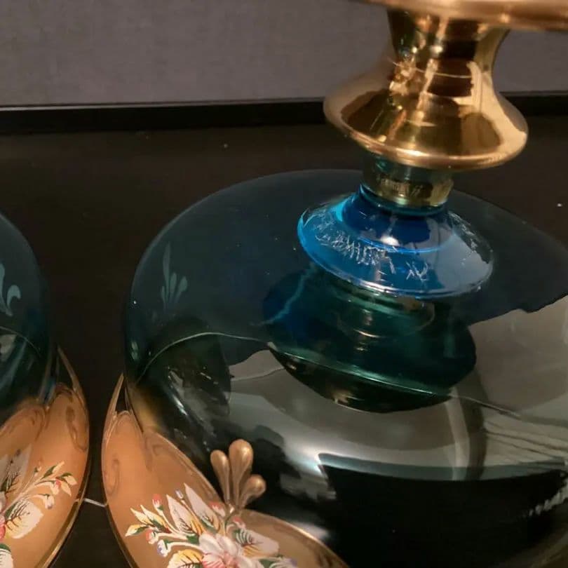 ベネチアングラス　金色とブルーのエレガントなデザインの手描き花柄グラス③④