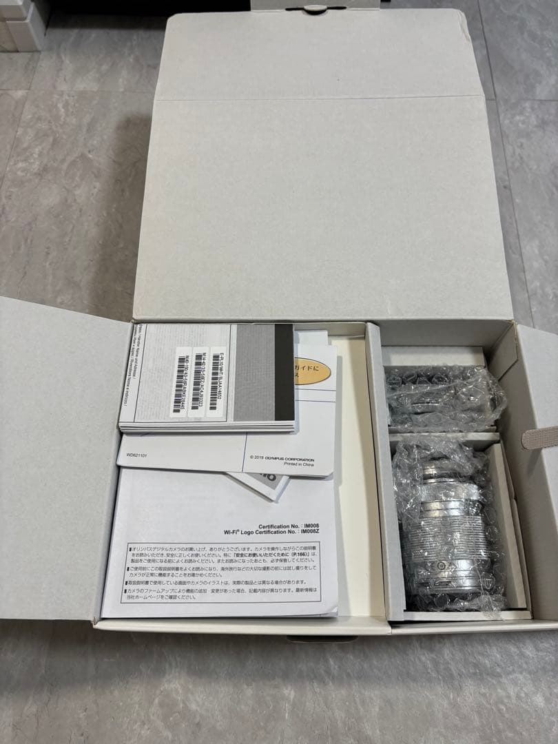 p*g様 『美品』OLYMPUS PEN E-PL10 レンズキットセット