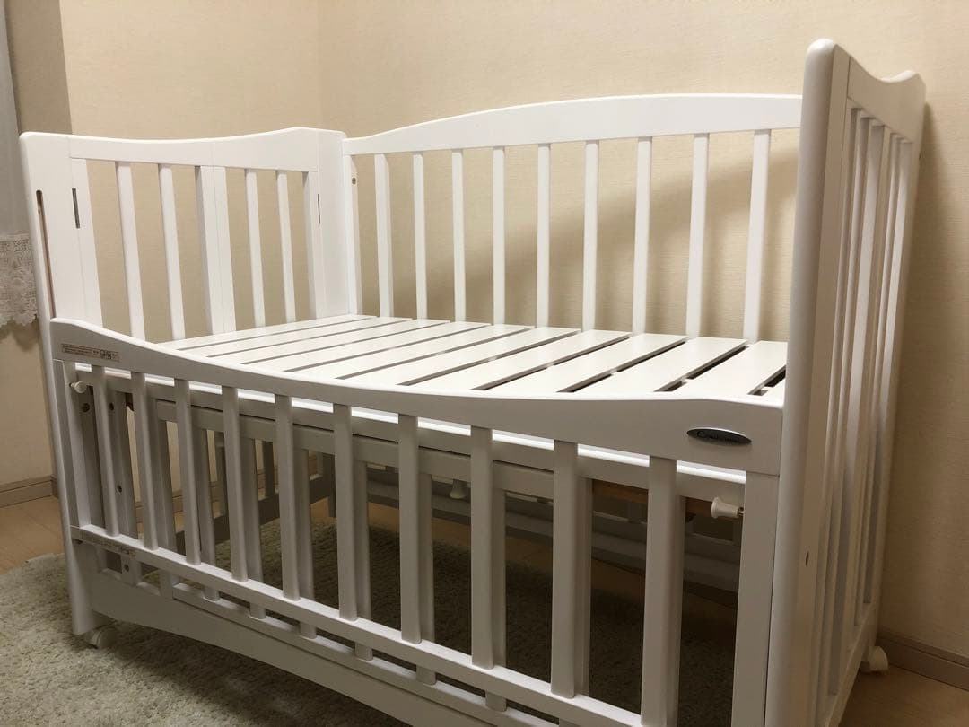 ベビー　ベッド　ホワイト　コンビミニ　赤ちゃん　家具　乳幼児