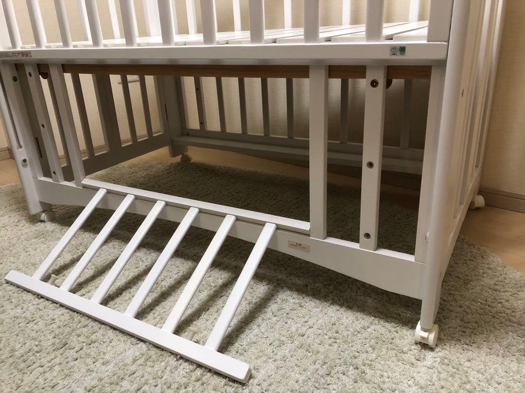 ベビー　ベッド　ホワイト　コンビミニ　赤ちゃん　家具　乳幼児