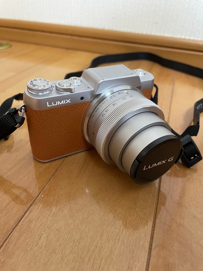 パナソニック　LUMIXG dmc-gf7w ブラウン