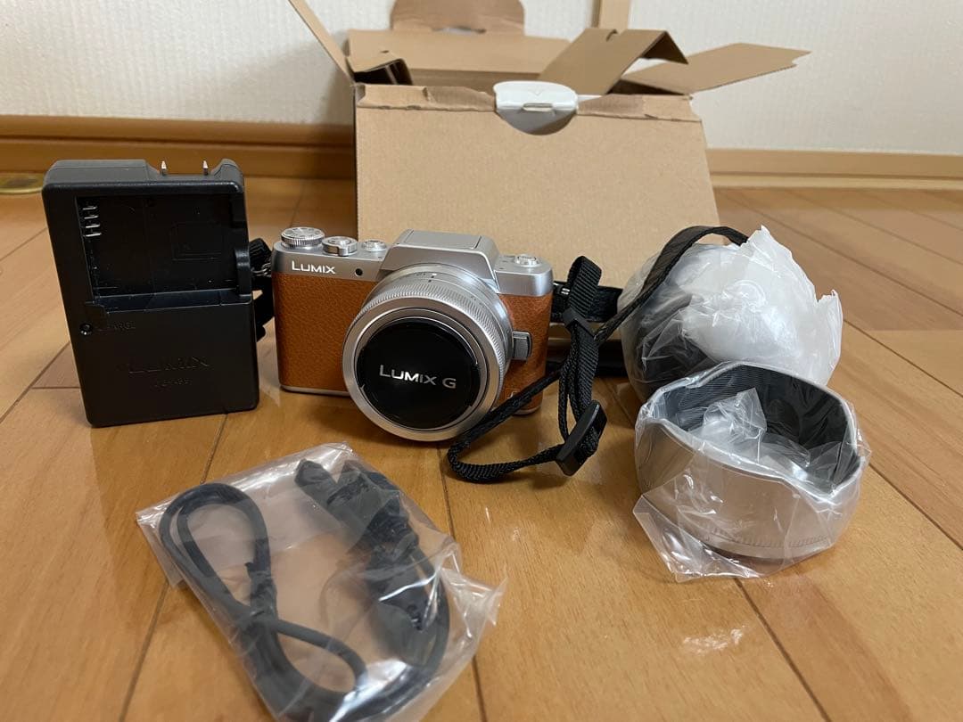 パナソニック　LUMIXG dmc-gf7w ブラウン