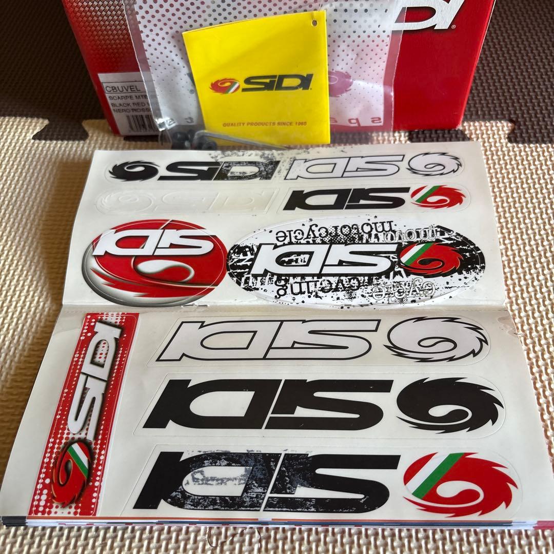 【値下げ】SIDI BUVEL EUR 39(24.5cm) ブラック/レッド