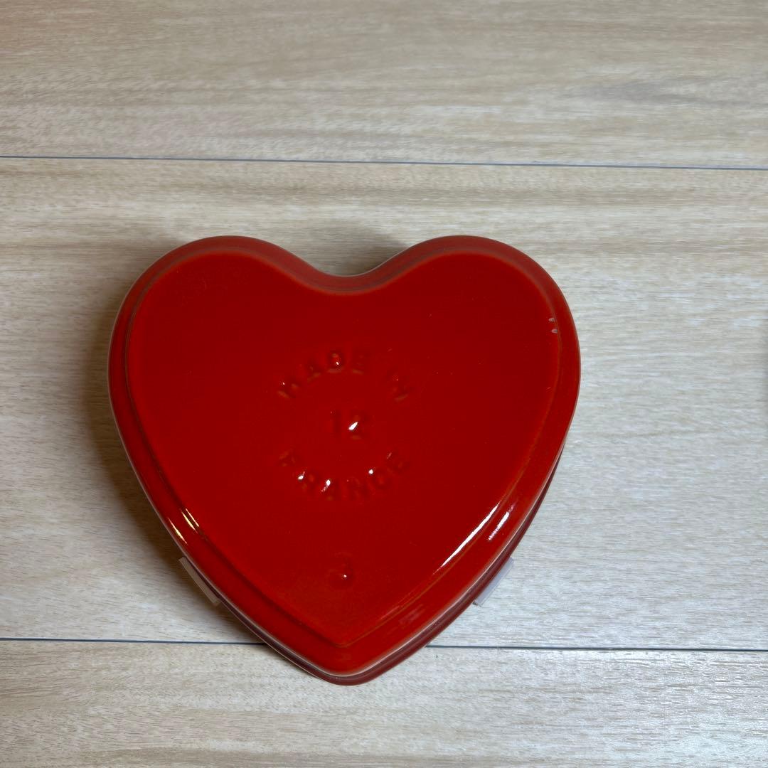 staub ストウブ　スモールハートココット　チェリー　12cm 鍋