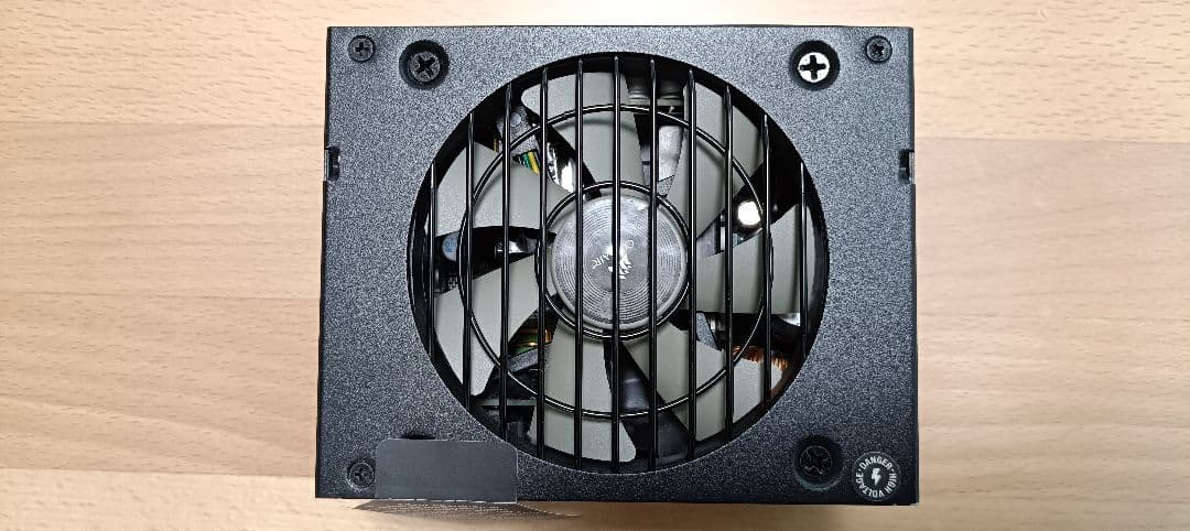 ミ*ノ様 Corsair SF750 SFX 電源ユニット 750w プラチナ認