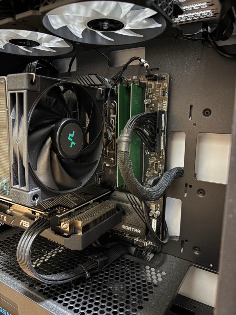 MAGシリーズ PCケース RGBファン付き ホワイト