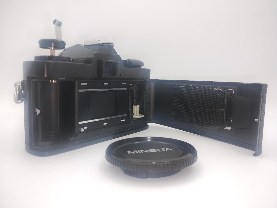 【完動品 外観美品】 Minolta X-7 ボディ ブラック 動作良好