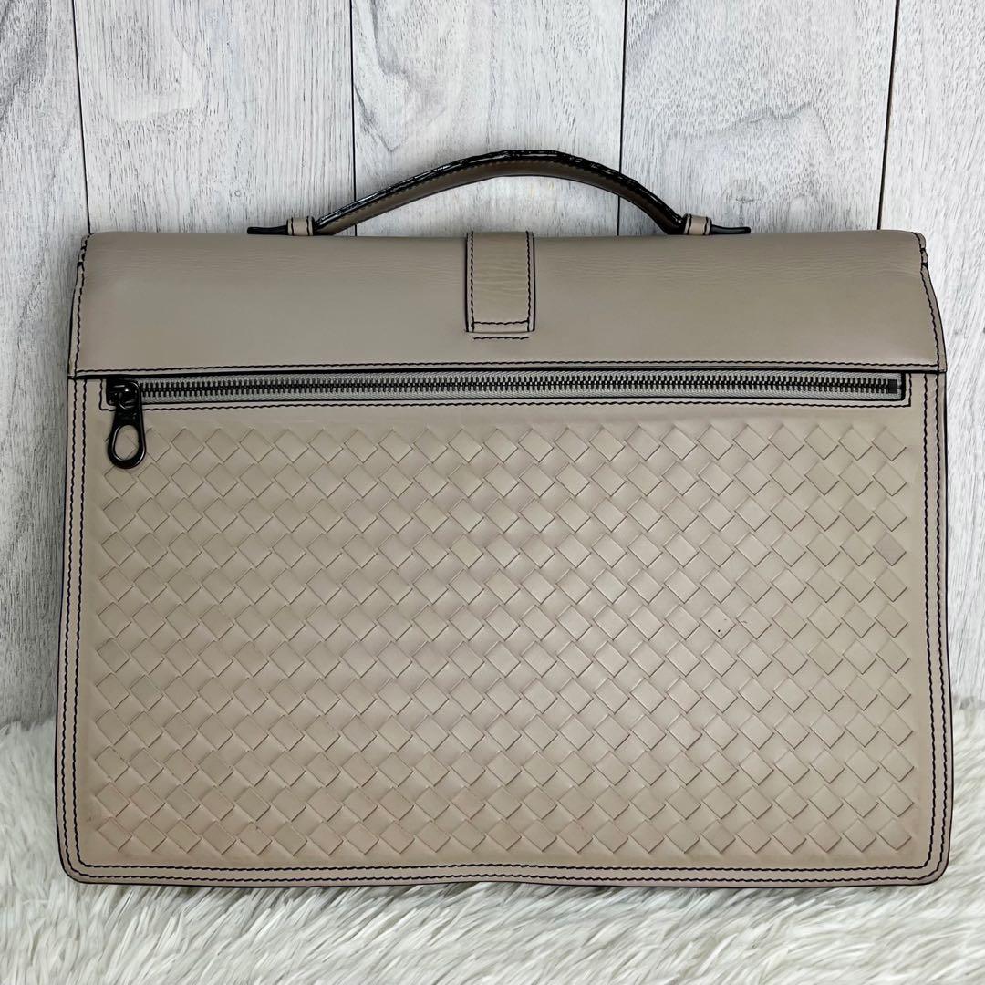 希少♡A4♡ボッテガヴェネタ イントレチャート フラップ レザー ビジネスバッグ
