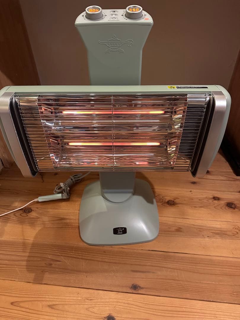 アラジンAladdin遠赤外線グラファイトヒーター