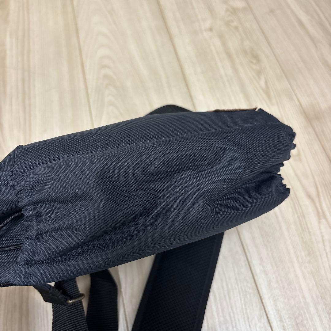 アヤノコウジ　がま口　ショルダーバッグ　ダークネイビー