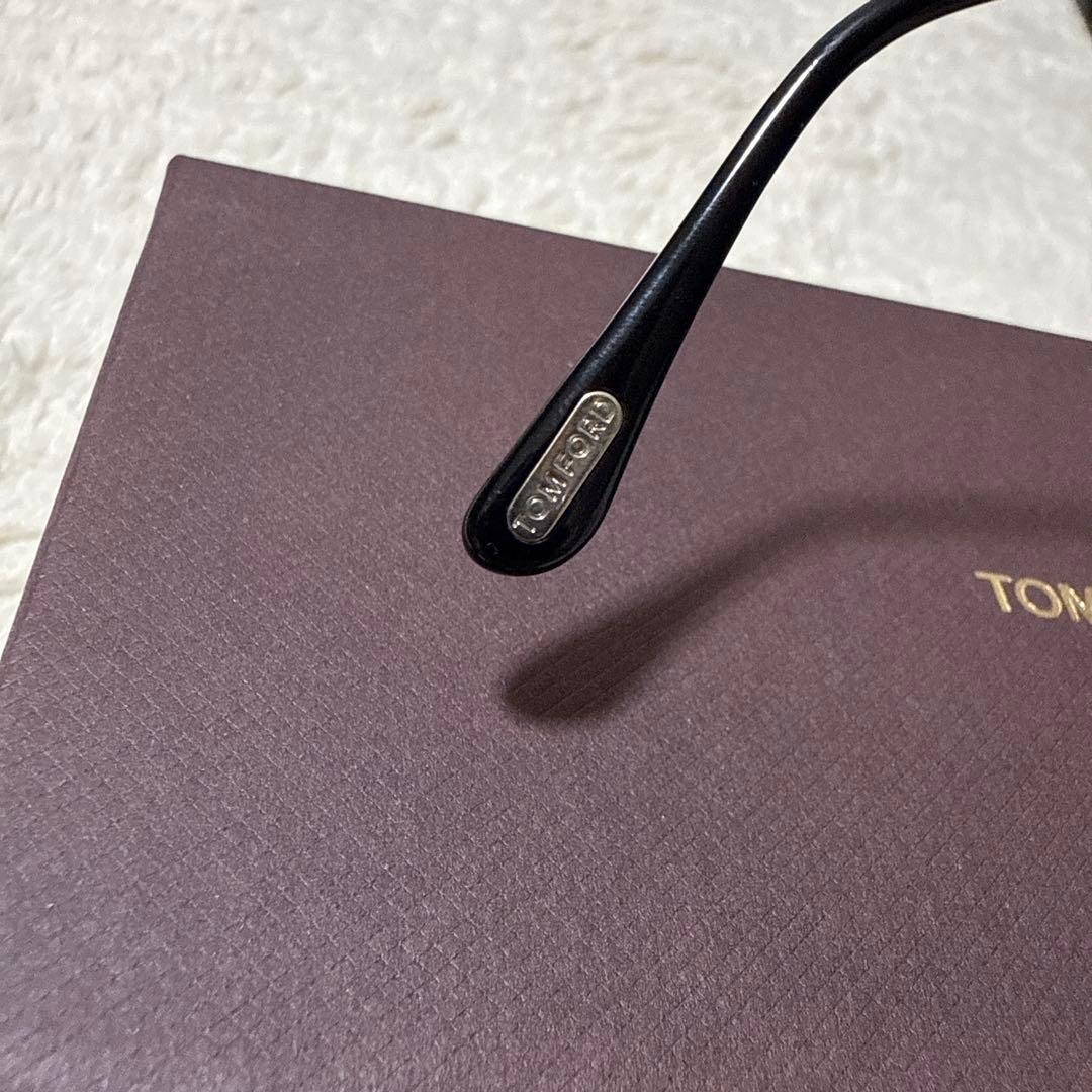 トムフォード メガネ