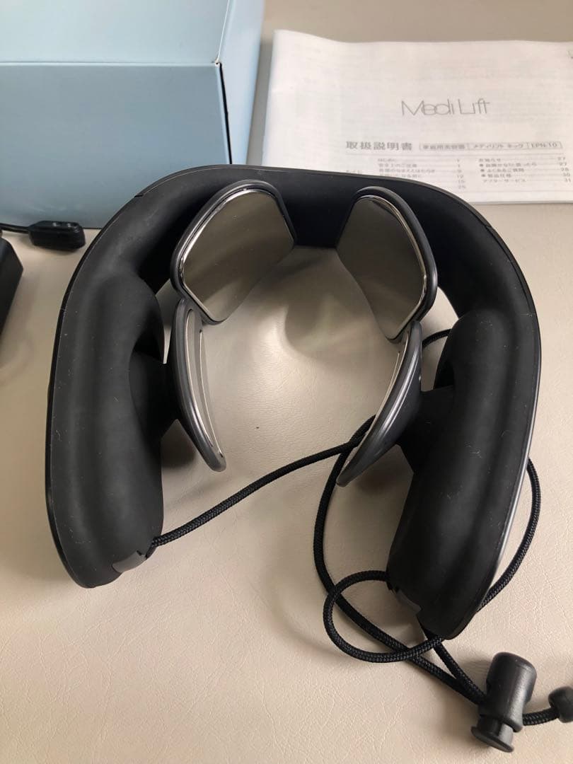 メディリフトネック　Medi Lift 美顔器