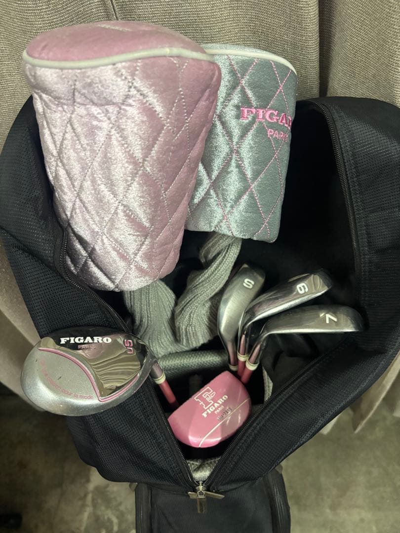 バック美品‼️FIGARO PARIS ゴルフバッククラブセットハーフセット7本