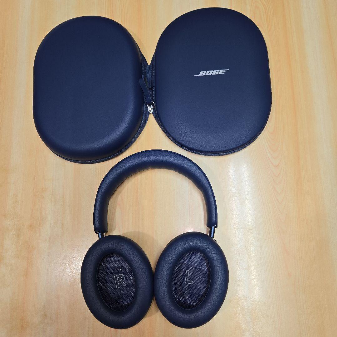 BOSE QuietComfort Ultra ワイヤレスヘッドホン　ルナブルー