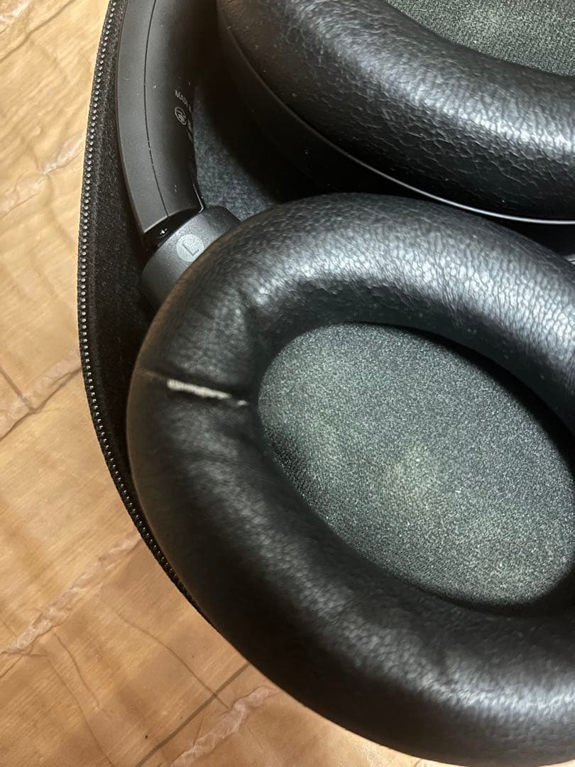 ヘッドホン SONY WH1000-XM4