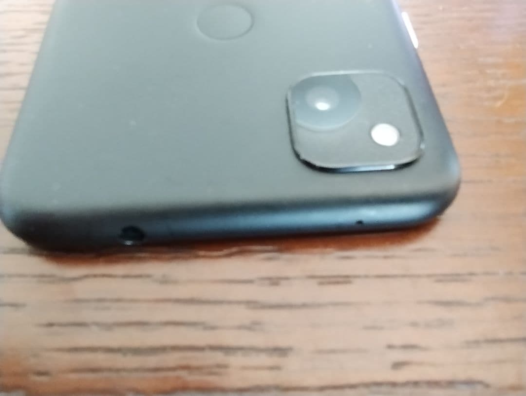 Google pixel4a　バッテリー新品　カバーオマケ　simフリー