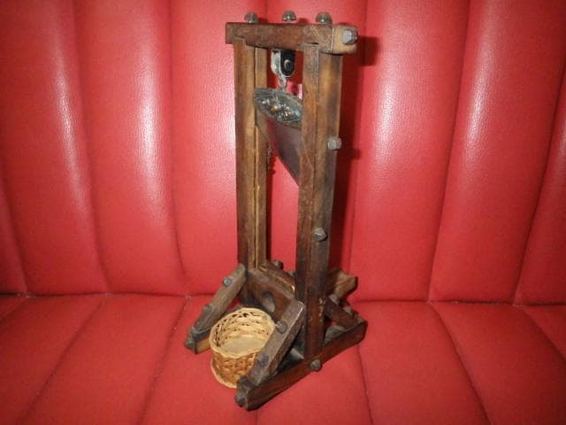 ギロチン★オブジェ★置物★シガーカッター★ビンテージ★インテリア雑貨★悪趣味