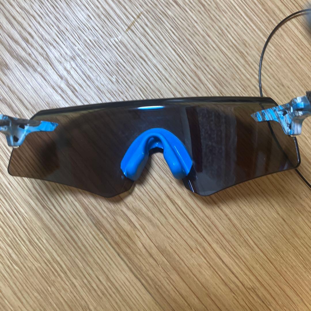 美品オークリーの（エンコーダー）Prizm Sapphireレンズのサングラス