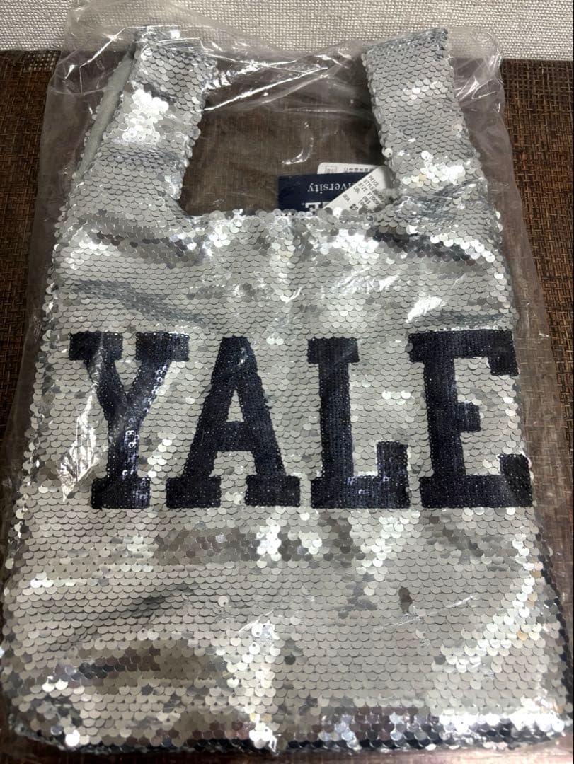 YALE スパンコール エコバッグ(フレームワーク)