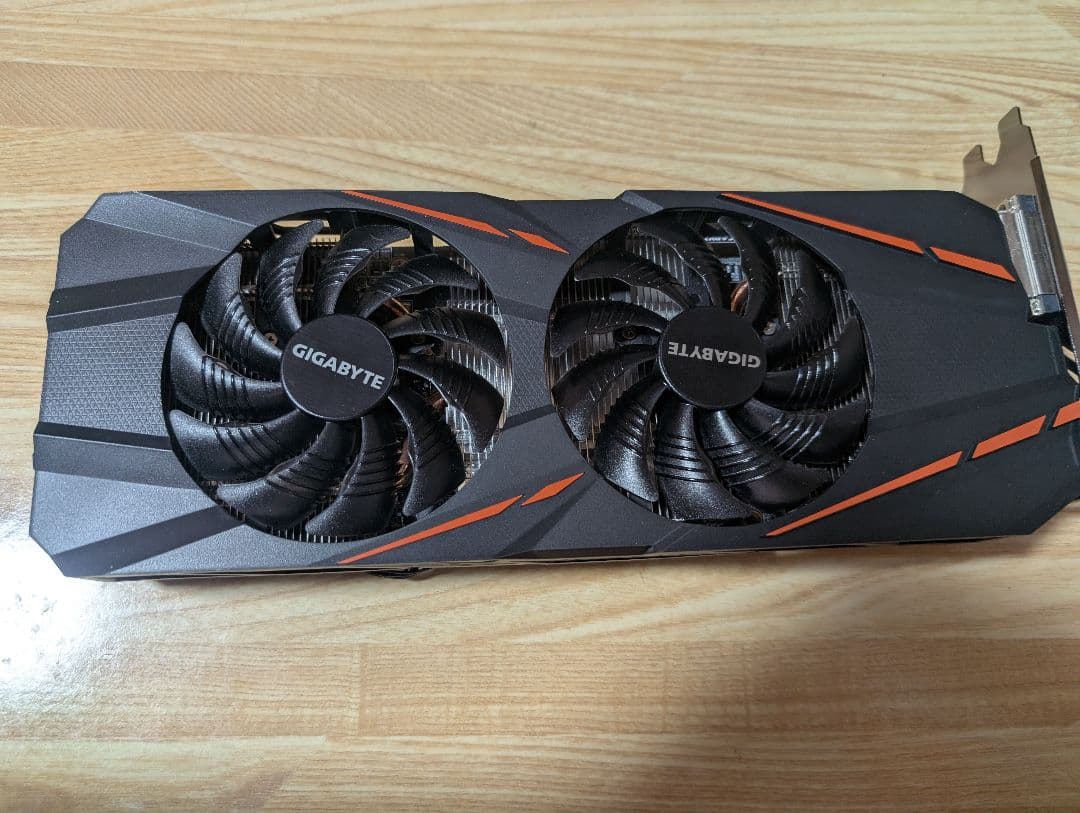 GIGABYTE GTX 1060 6GB グラフィックボード　RGB