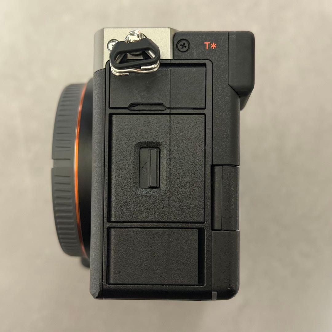 SONY α7CⅡ ミラーレスカメラ 本体のみ シルバー