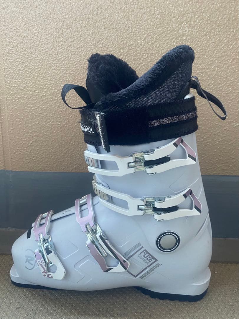 ROSSIGNOL 女性用スキーブーツ　サイズ26-26.5cm