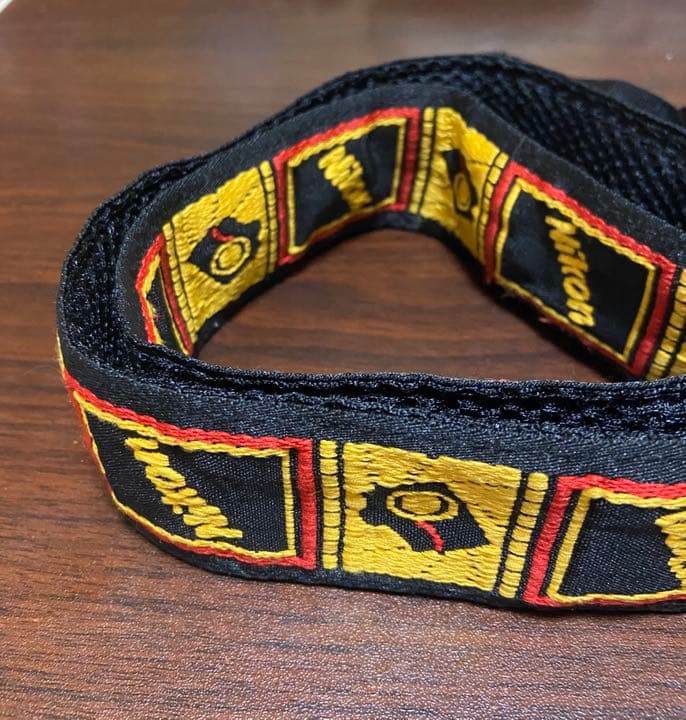 カメラストラップ　Nikon