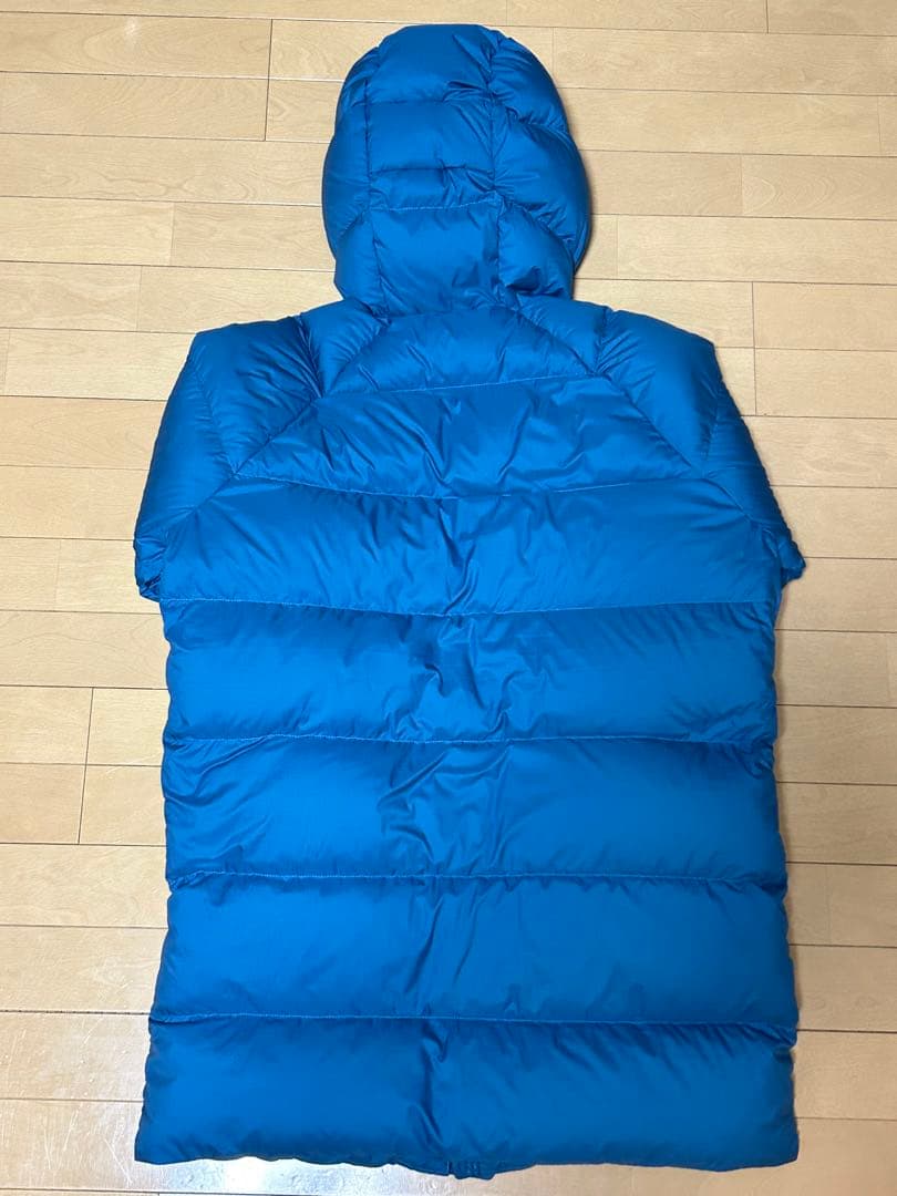 patagonia Men's Silent Down Parka 青