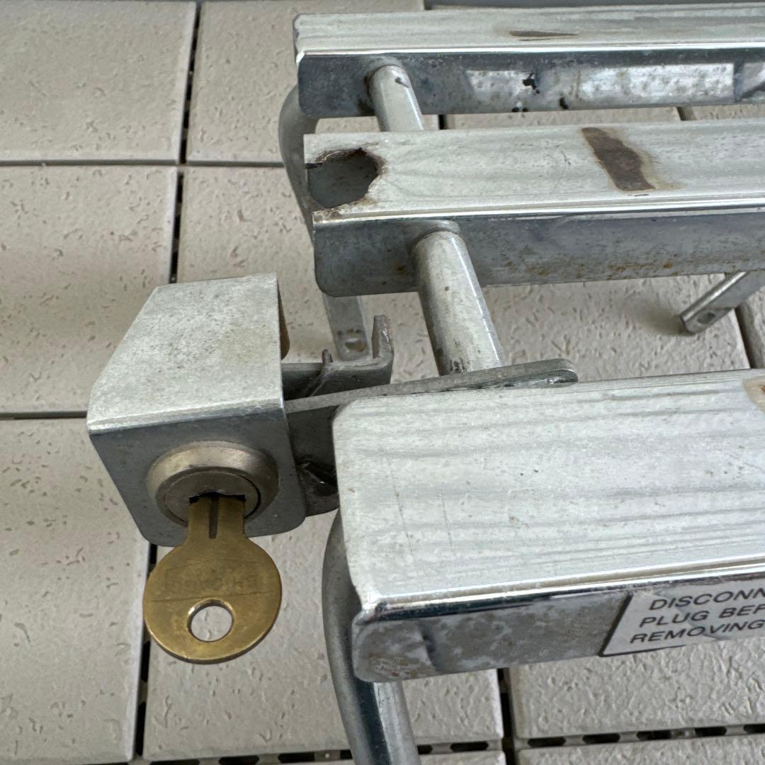 ハーレーダビッドソン　ショベルFLHリアキャリア