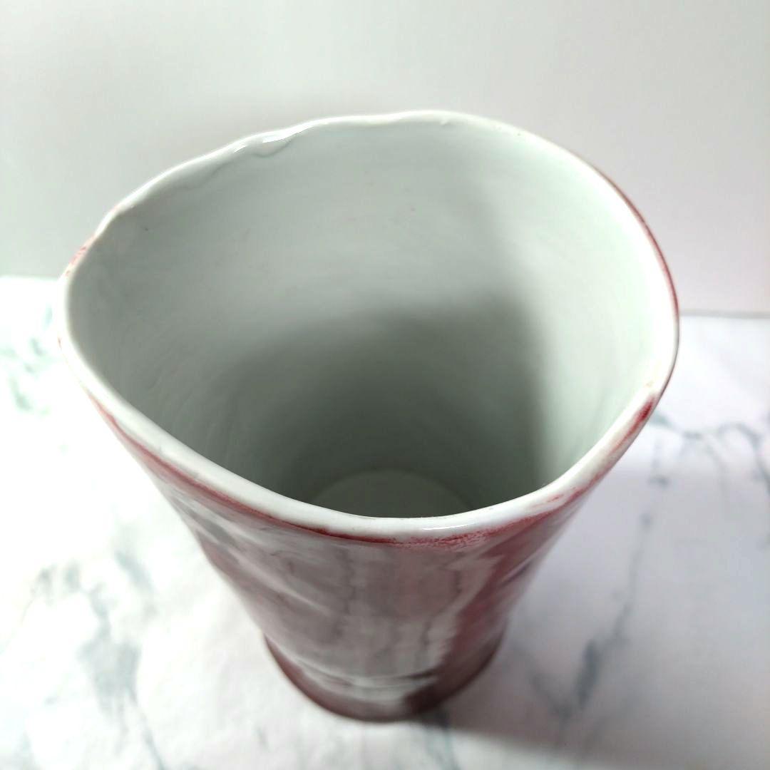 赤い陶器製花瓶　花立て　フラワーベース　骨董品