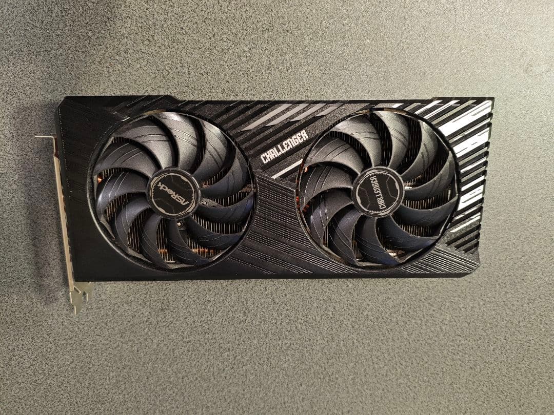 グラフィックボード・グラボ・ビデオカード ASRock Radeon RX 7800XT 16GB OC