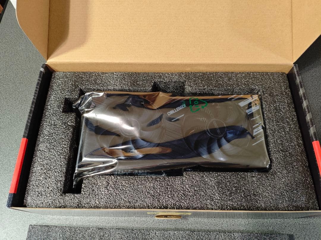 グラフィックボード・グラボ・ビデオカード ASRock Radeon RX 7800XT 16GB OC