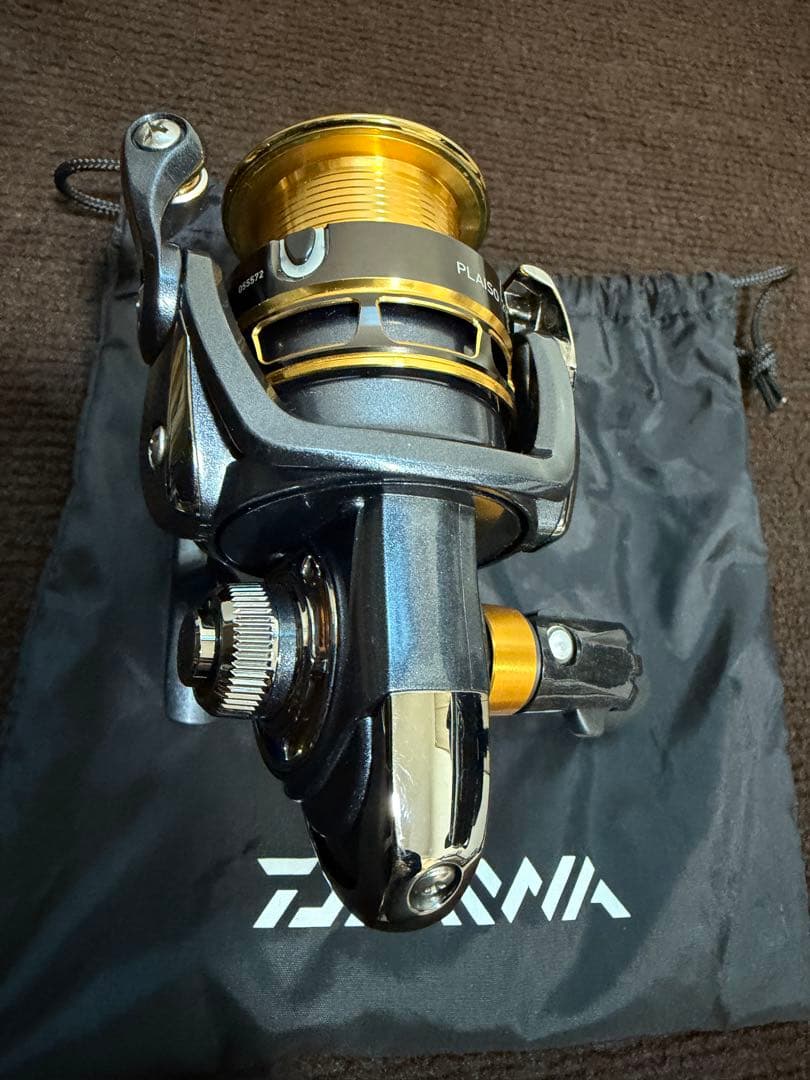 リール DAIWA PLAISO LT2500S-C