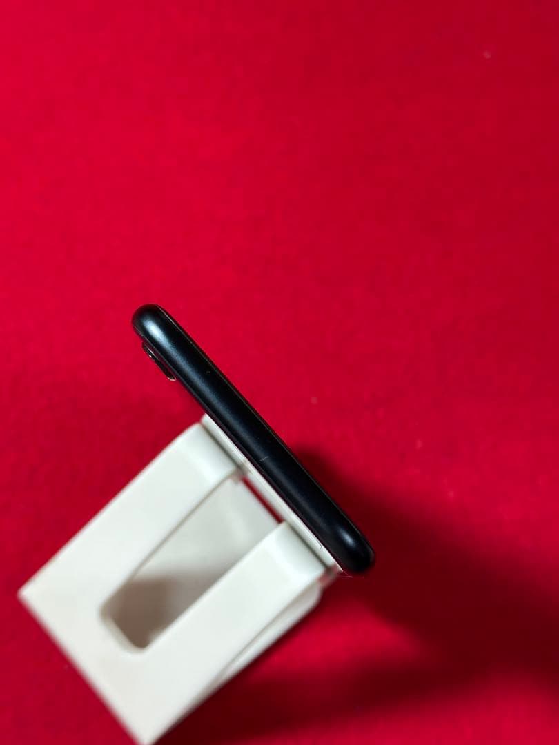 【4285】iPhone SE3第3世代ミッドナイト 64GB simフリー