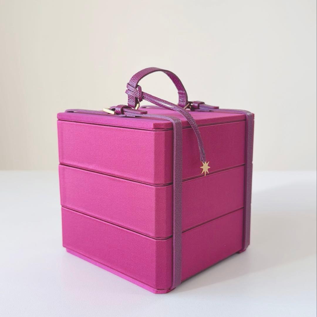 未使用　ブルガリ　BVLGARI 3段ジュエリーケースボックス　非売品　一点物