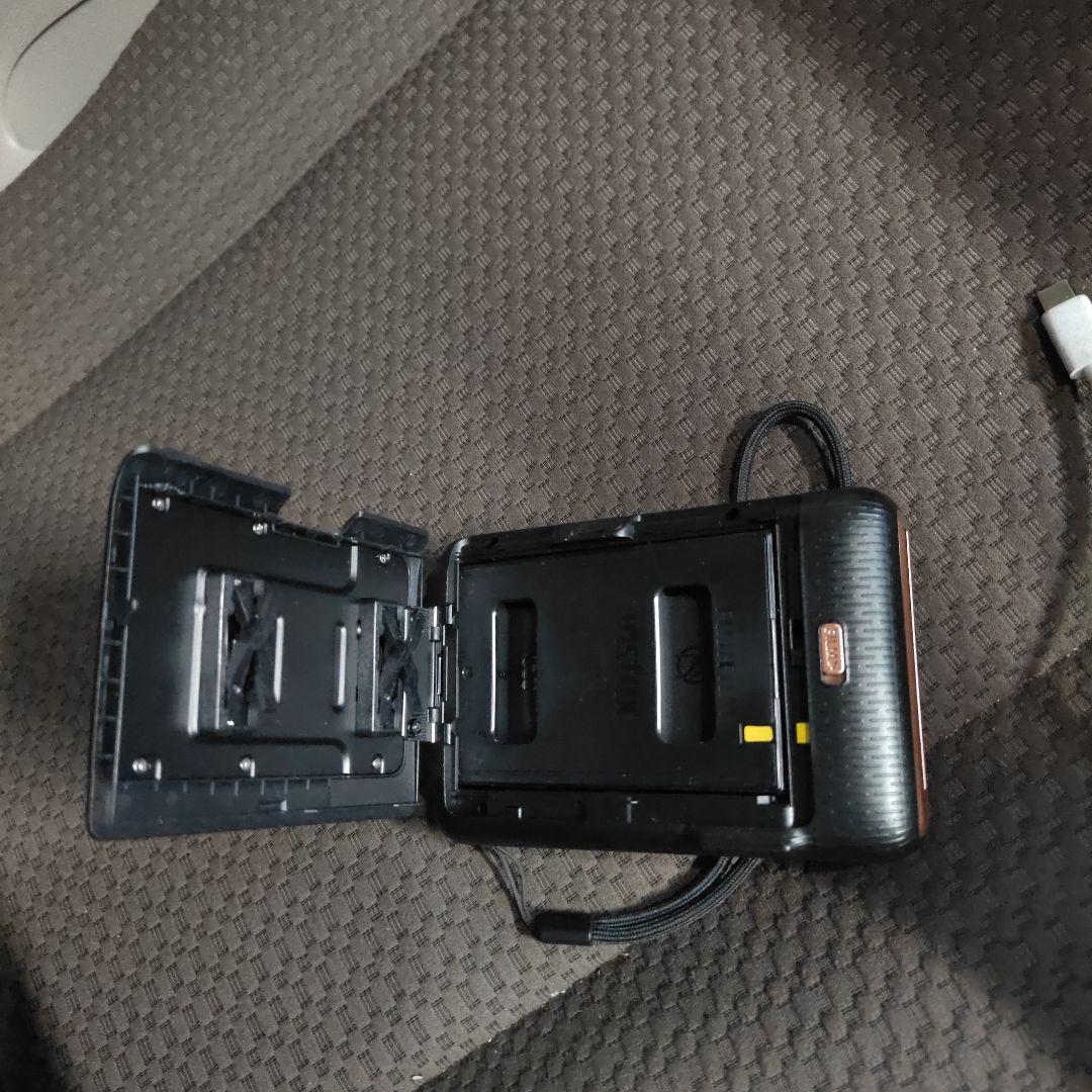 instax Mini LiPlay フィルムカメラ 黒