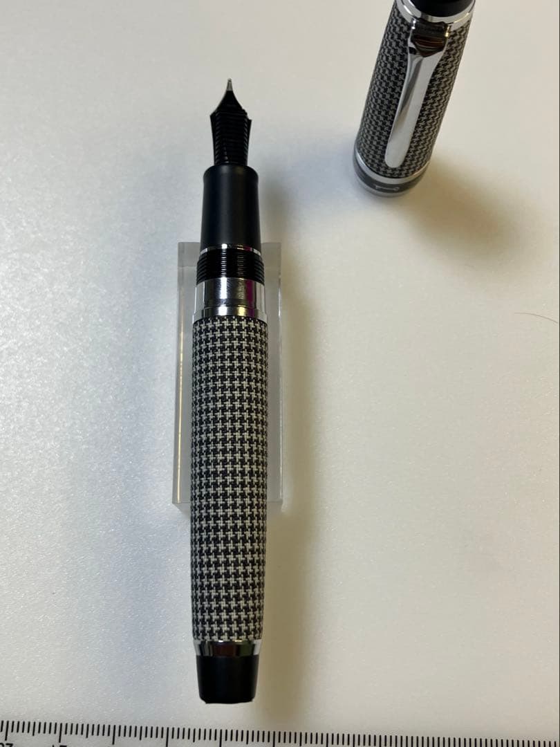 ナガサワ文具　128周年　プロフェッショナルギア　サヴィル・ロウ　千鳥格子　M