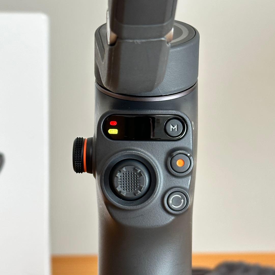 DJI Osmo Mobile 6 スマートフォンスタビライザー OM6