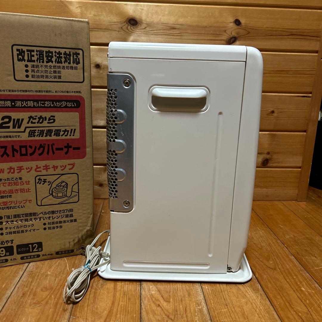 美品 Aladdin AKF-P32AN(W) 石油ファンヒーター　2011年製