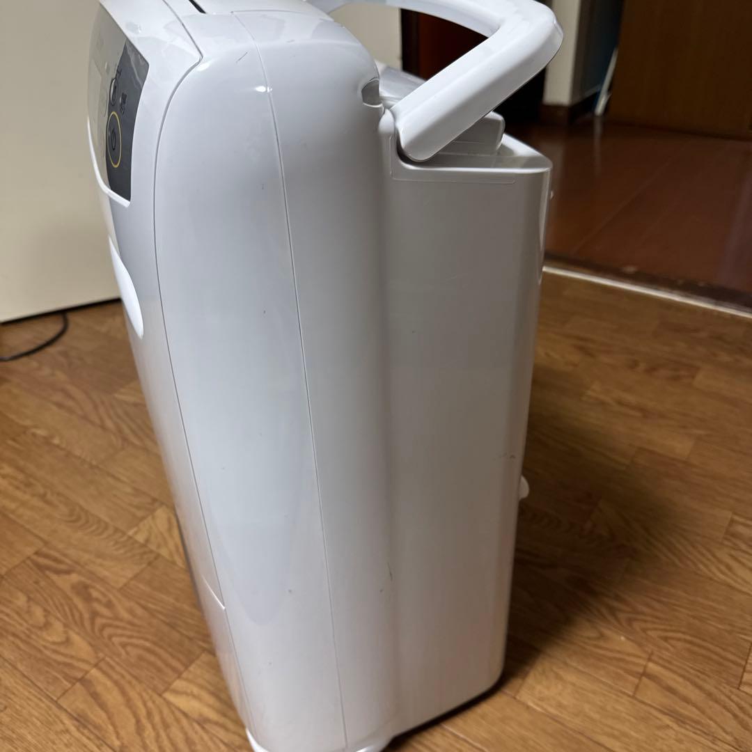 美品】三菱 衣類乾燥除湿機 MJ-P180VX-W