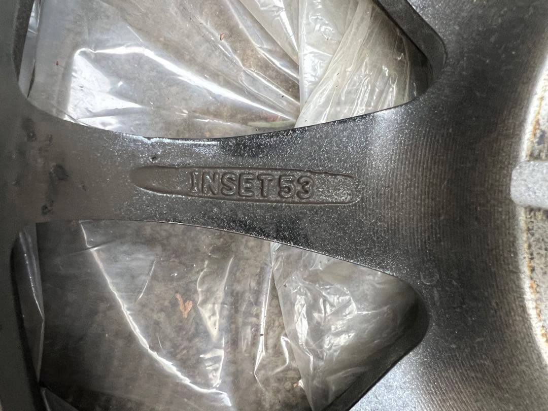 ① スタッドレスタイヤ 195/65R15 ホイールセット