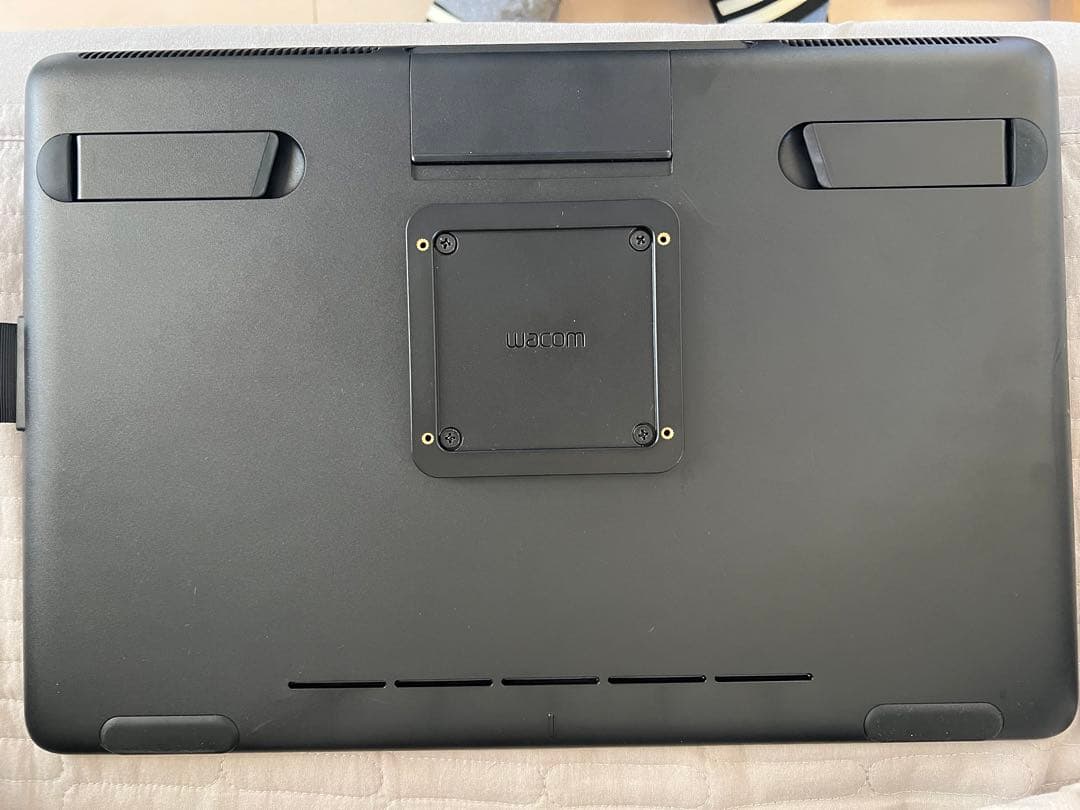 Wacom Cintiq16液晶ペンタブレット+フィルム貼付+左手デバイス付き