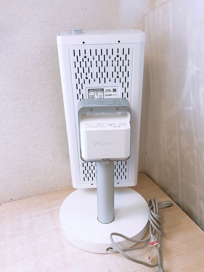 ダイキン 2020年製 遠赤外線暖房機 ERFT11XS-W DAIKIN