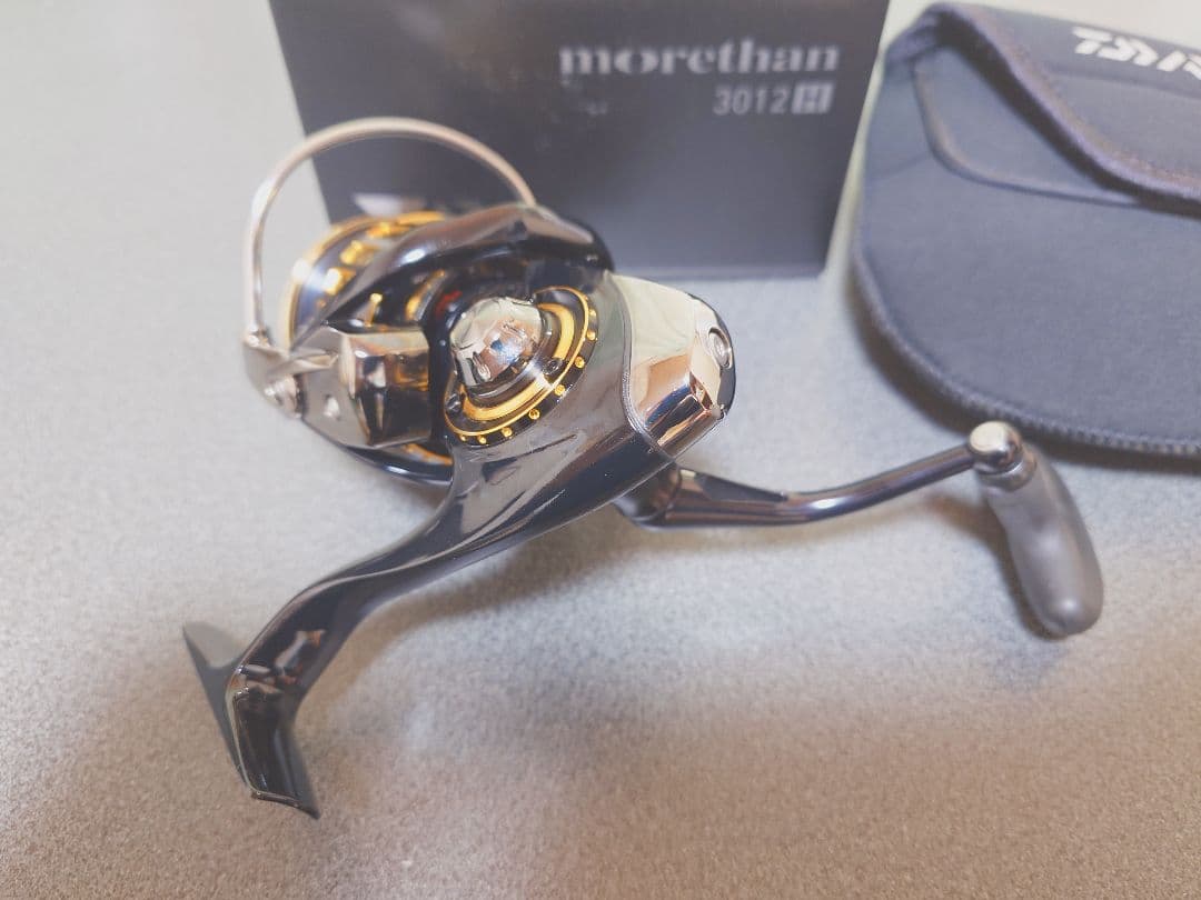 ダイワ 17モアザン morethan 3012H スピニングリール