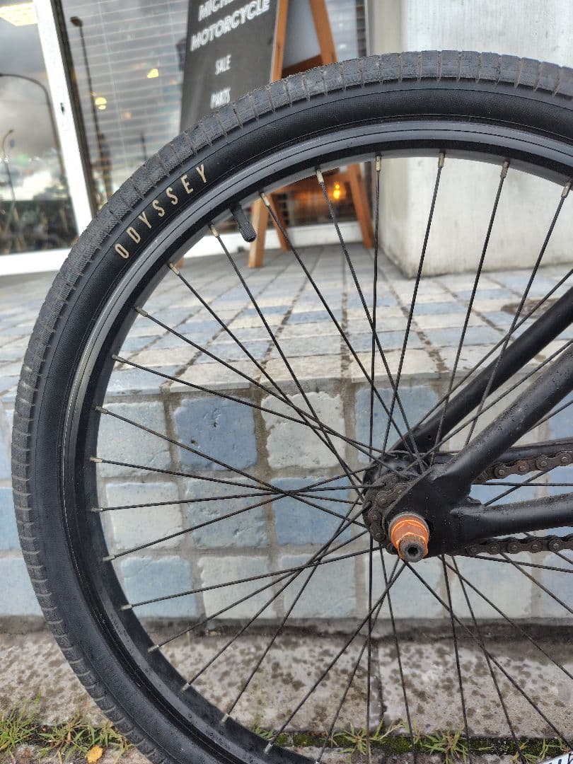 SUNDAY BMX クルーザー 24インチ フラットペダル付き