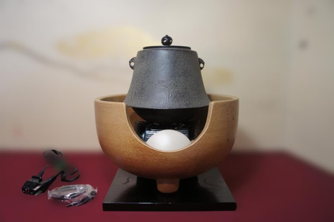 ☆ 野々田 伊羅保風炉型電熱器(道安型) 在銘富士釜 釜鐶他送料込み