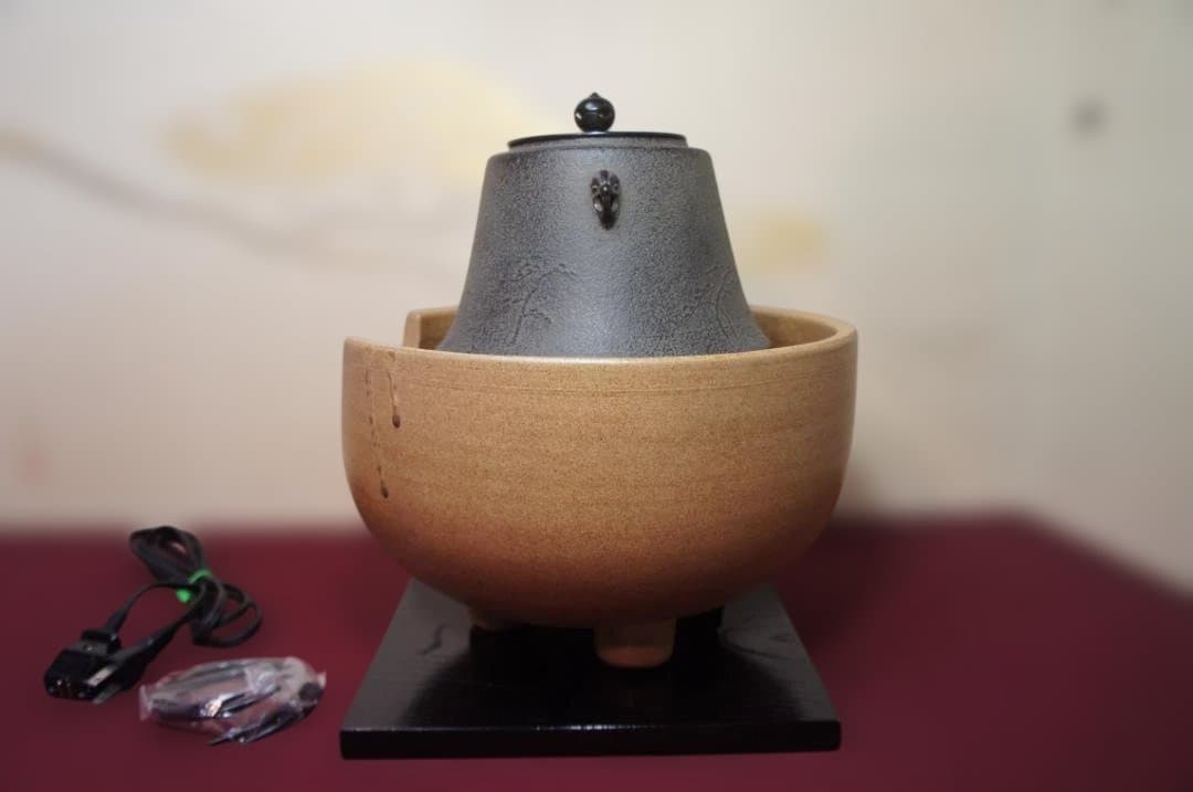 ☆ 野々田 伊羅保風炉型電熱器(道安型) 在銘富士釜 釜鐶他送料込み