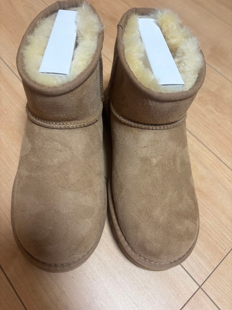 値下げ1月限定価額UGG ムートンブーツ　毛量最高超ふわふわ