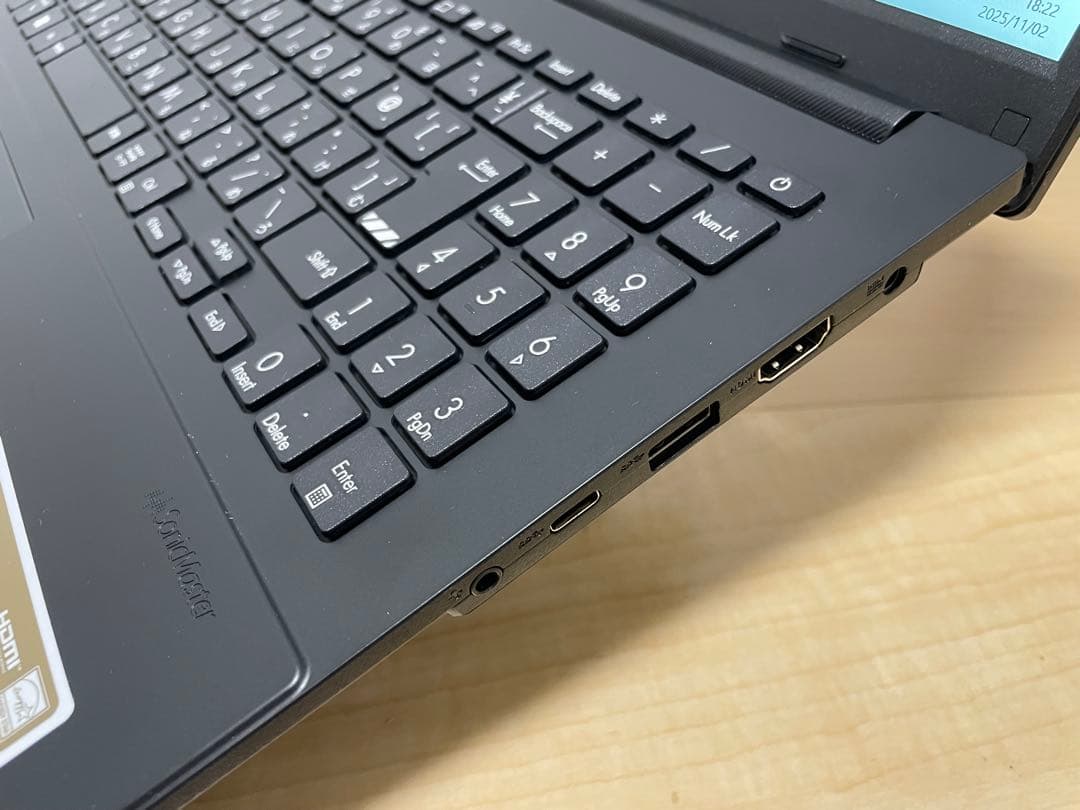 [美品]ASUS Vivobook Go 15 Ryzen5 8GB 512GB