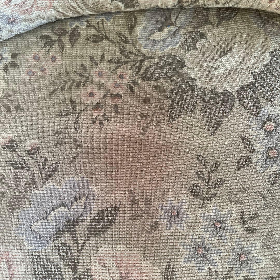 カリモク アームチェア コロニアル キャスター付き ダイニングチェア